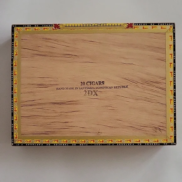 Partagas Black Label Wooden Cigar Box Empty Craft Box - Picture 4 of 6